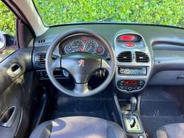 PEUGEOT - 206 - 2007/2008 - Prata - R$ 17.900,00
