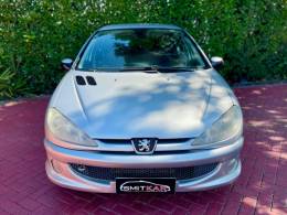 PEUGEOT - 206 - 2007/2008 - Prata - R$ 17.900,00