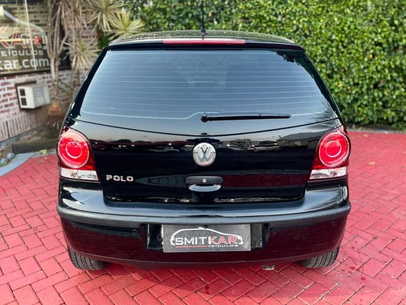 VOLKSWAGEN - POLO - 2007/2008 - Preta - R$ 28.900,00