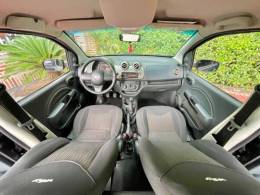 FIAT - UNO - 2011/2012 - Cinza - R$ 34.900,00